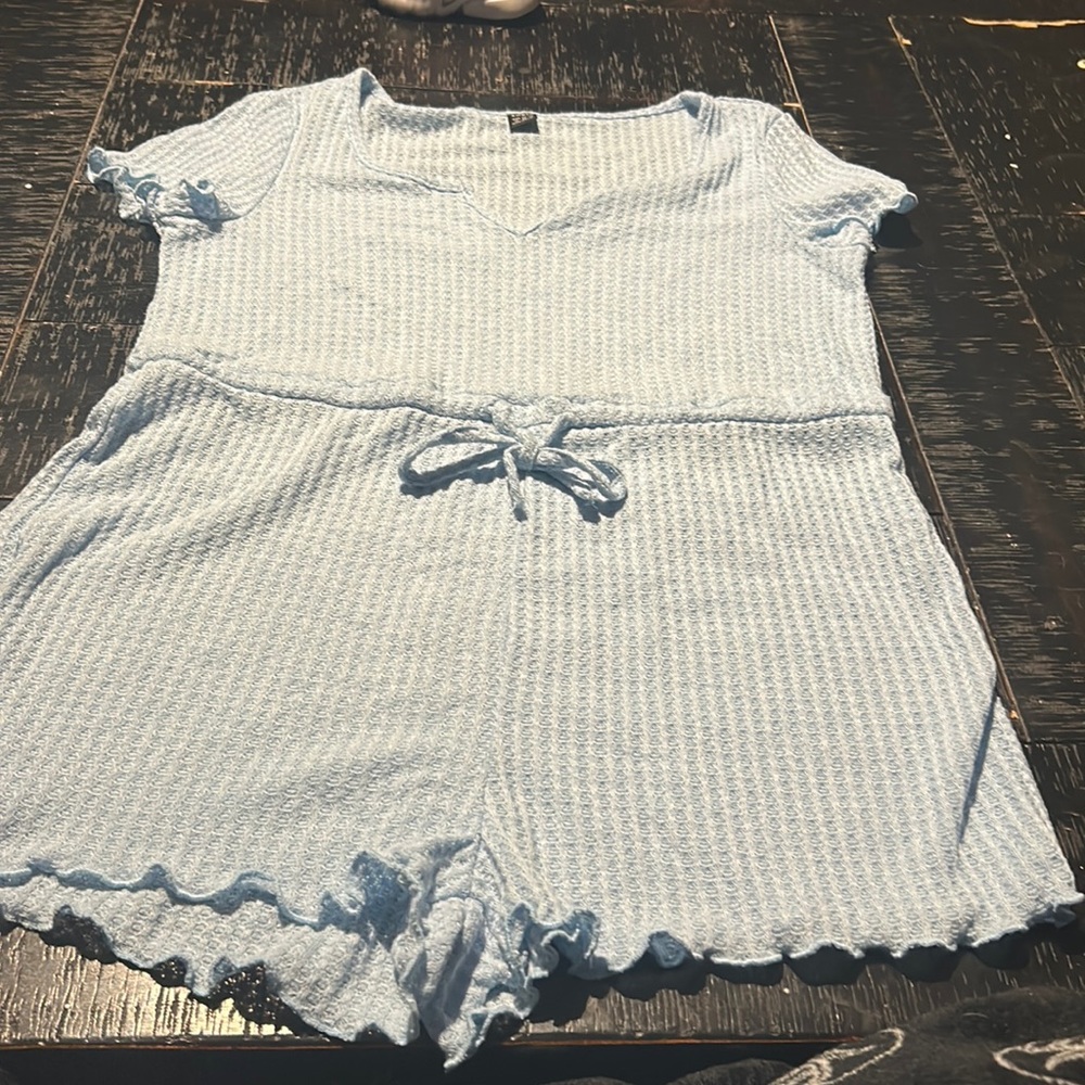 baby blue , size m in women , shien , runs larger